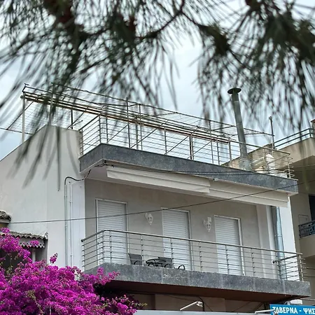 Hercule's * Каламата